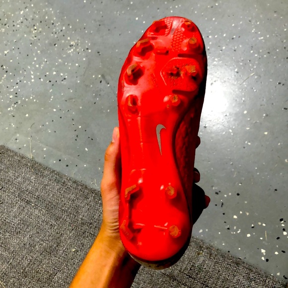 More pictures of hypervenom - Picture 1 of 4